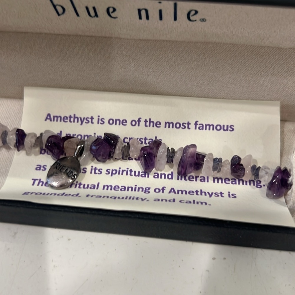 Amethyst crystal bracelet new in box - Picture 3 of 7